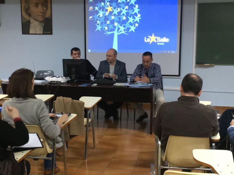 Cómo expresarse en público: Charla para madres y padres